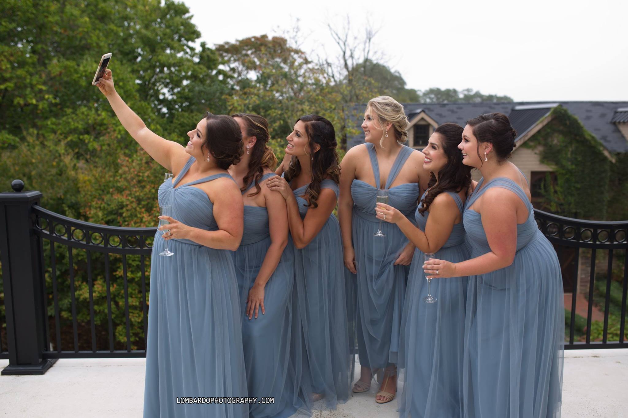 41719308_2180161715563003_2308644856899043328_o